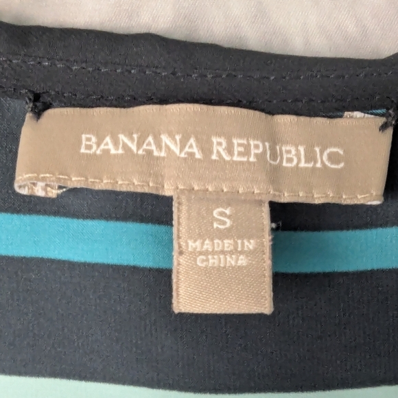 Banana Republic Small Sheer Omni Sleeveless Blouse With Collar & Keyhole Neckl. - Picture 5 of 9